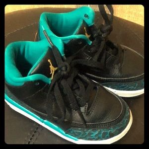 Jordan 3’s Toddler 8c